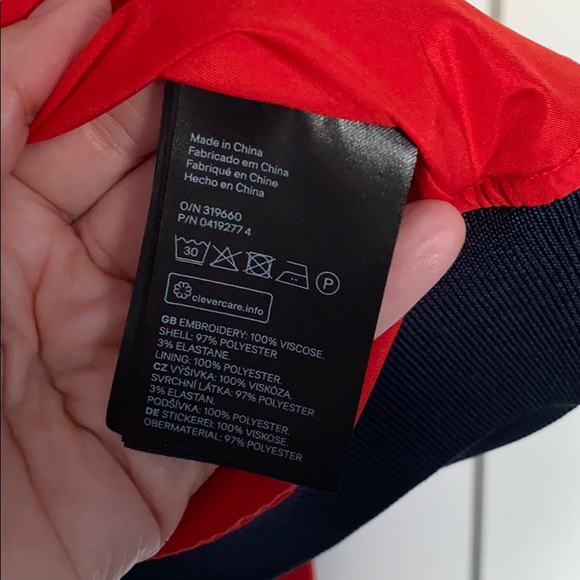 NWOT! H&M satin bomber jacket - Picture 4 of 6